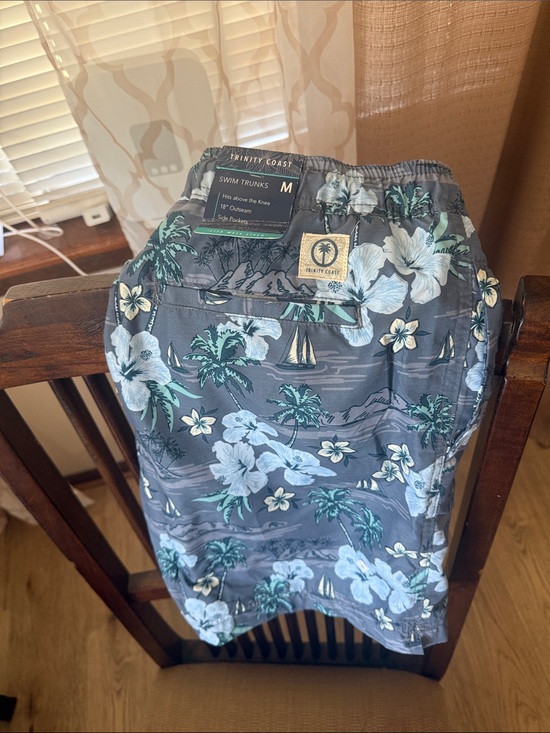 Trinity coast Other - Trinity Coast Men’s Blue Floral Swim Trunks